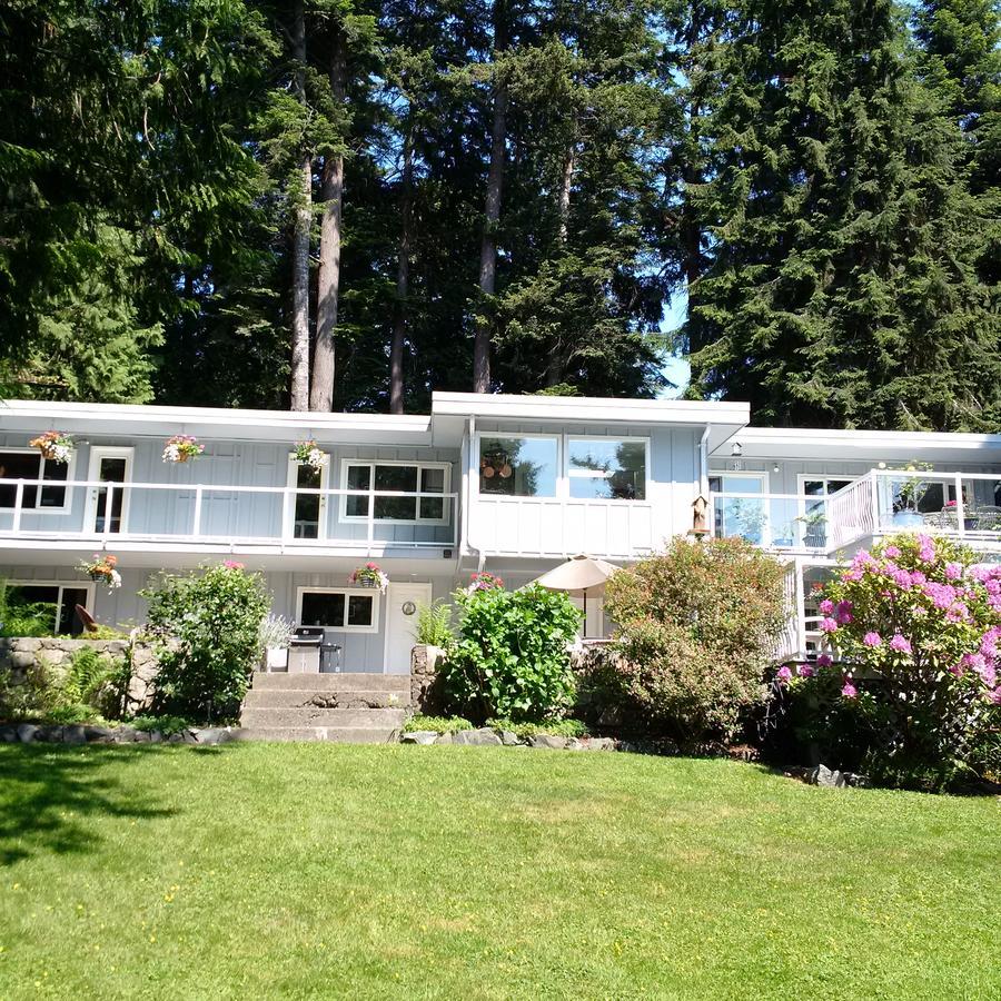 Caprice Bed and Breakfast Roberts Creek Buitenkant foto